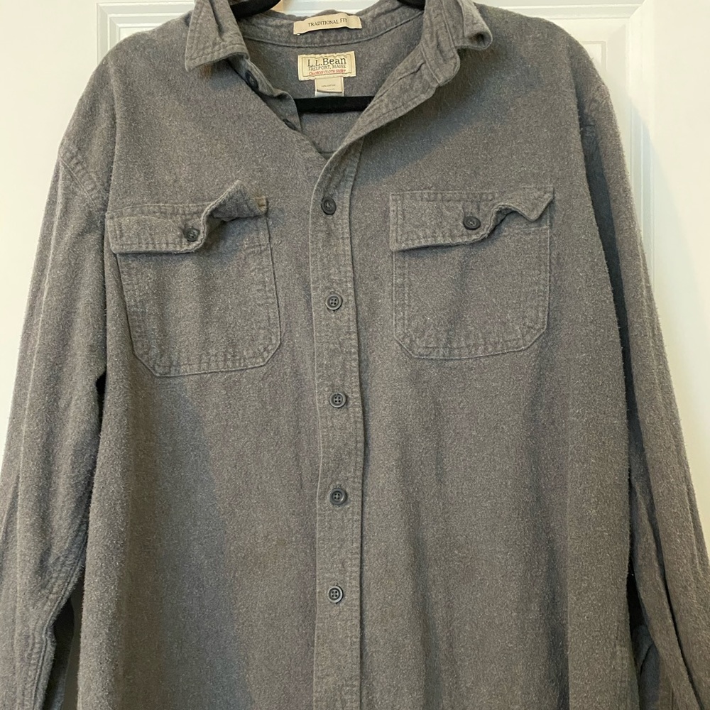 Men’s LL Bean Chamois Fleece Button Down Shirt